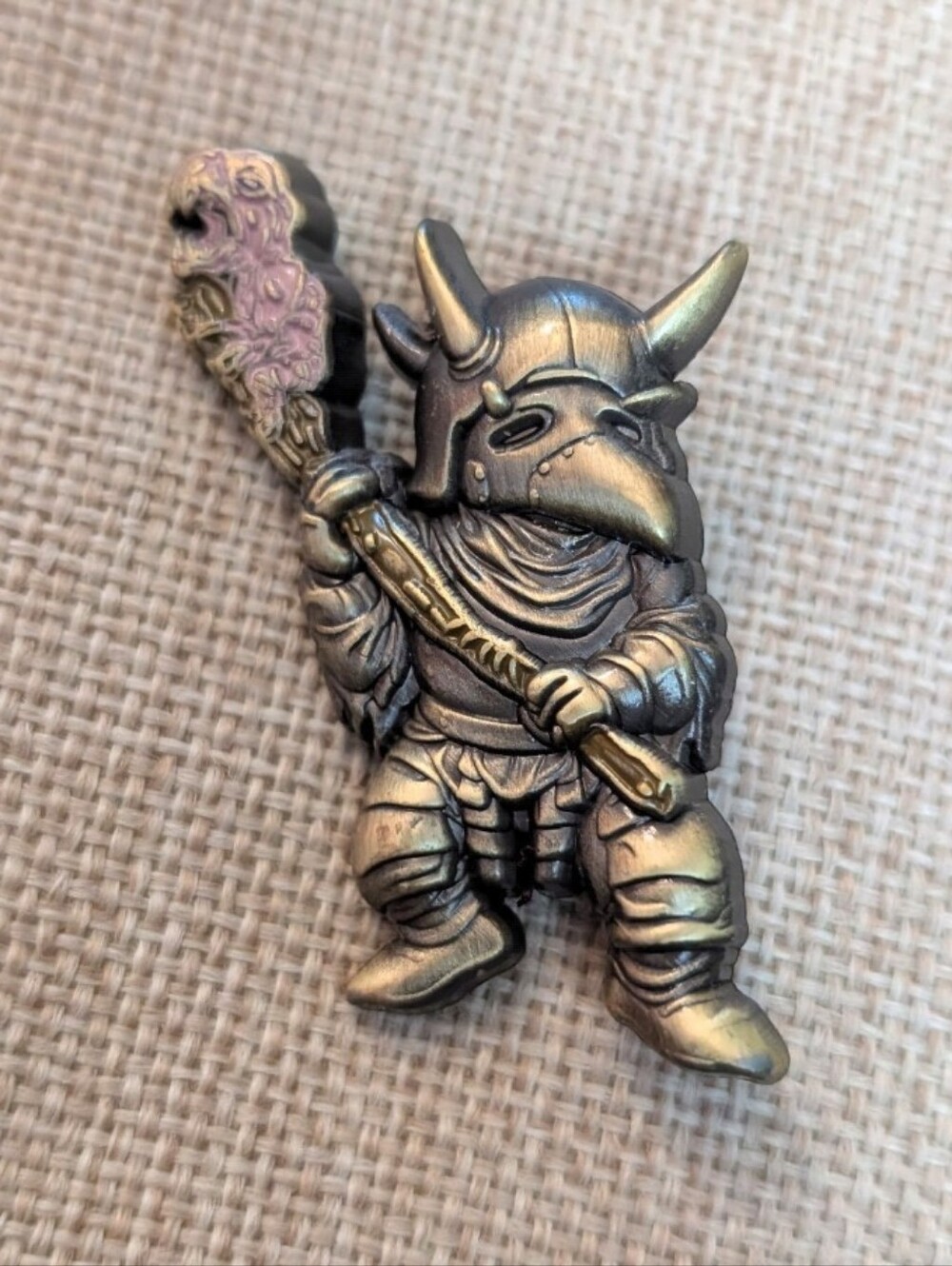 The labyrinth pin nipper guard goblin nipper stick fantasy pin collect random